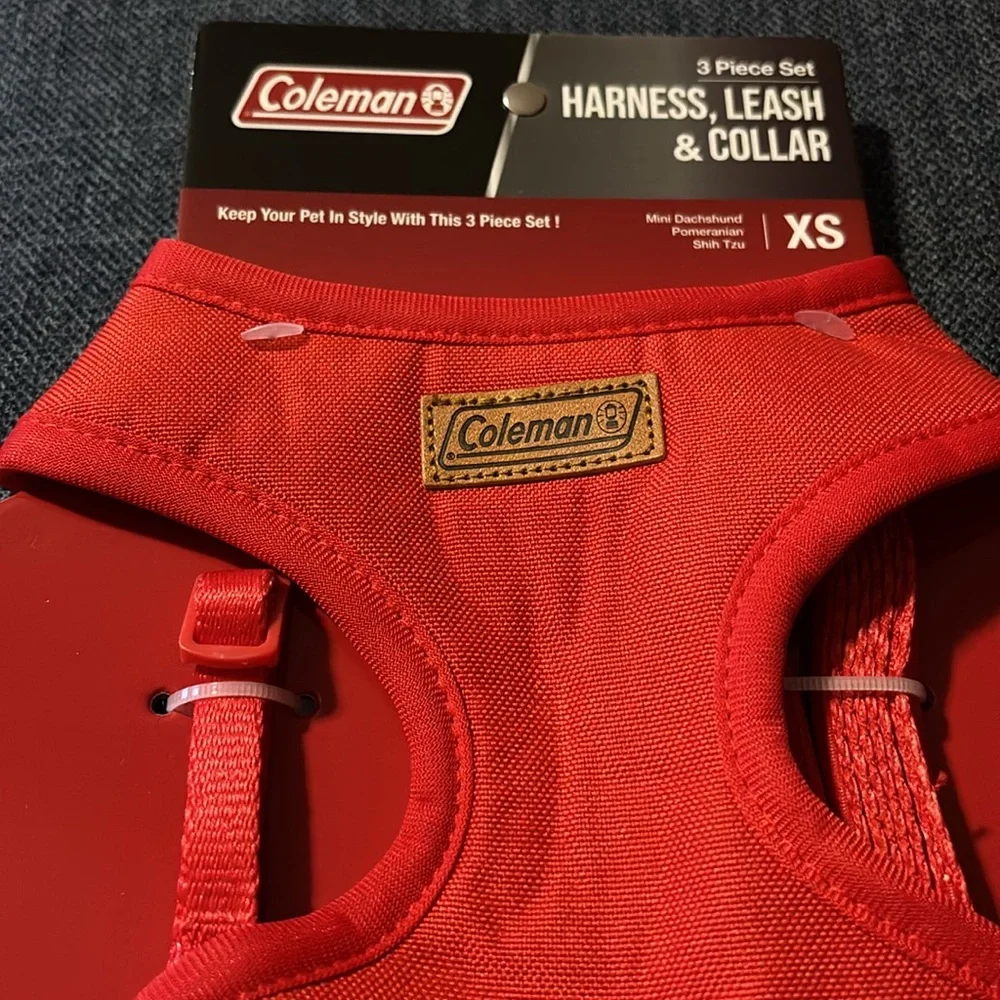 Coleman Red 3 Piece Dog Harness, Leash & Collar Set in Size XS BNWT - Picture 2 of 12